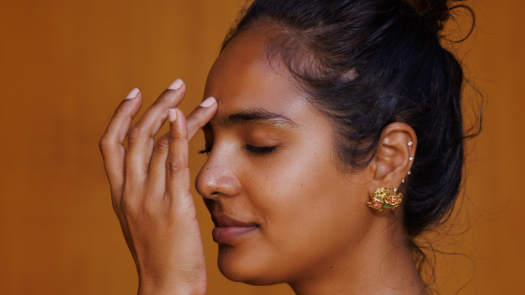 How to Stay Healthy This Christmas with Ayurveda