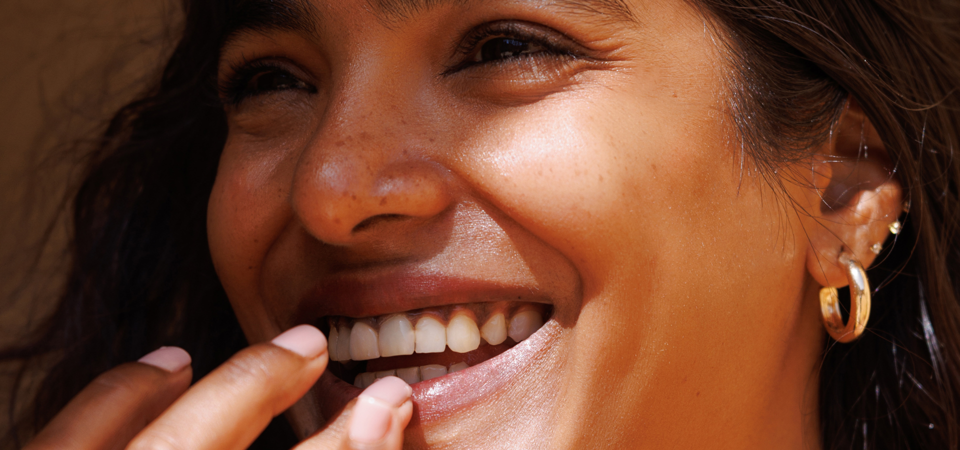 What Your Skin, Hair and Nails Are Telling You According to Ayurveda