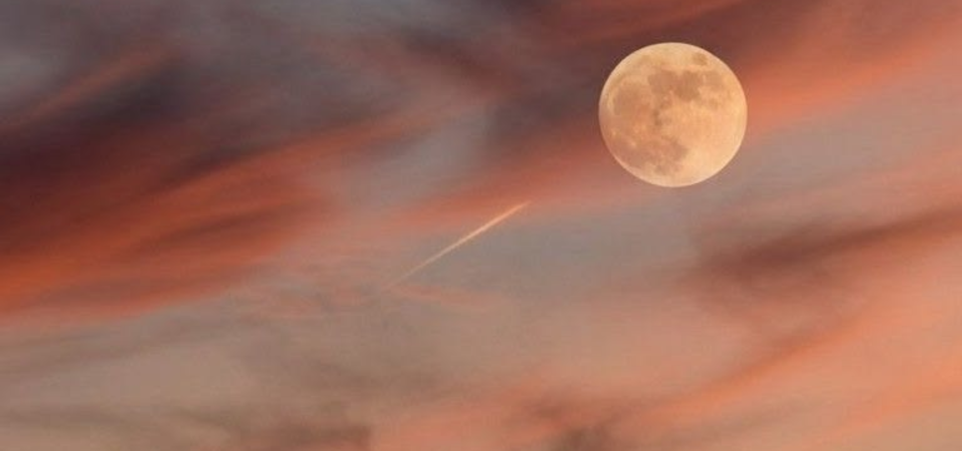 The Full Moon in Shravana: Vedic Astrology Meaning, Dates & A Time for Deep Listening